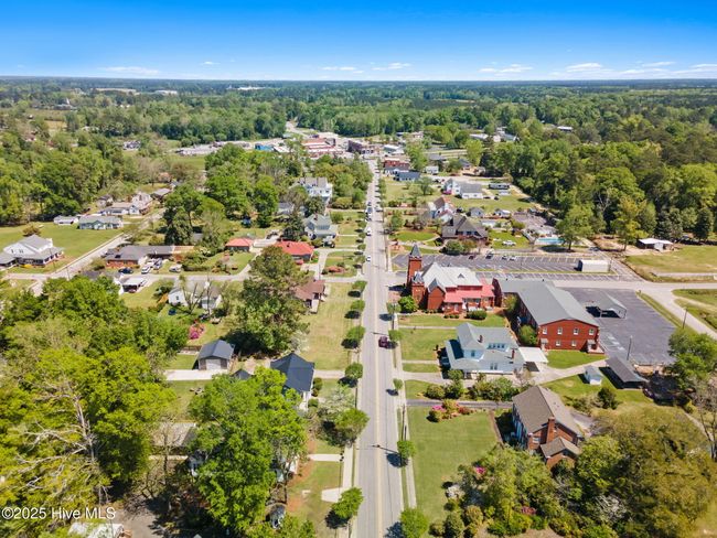 509 S Main St, House other with 4 bedrooms, 5 bathrooms and 1 parking in Bladenboro NC | Image 52