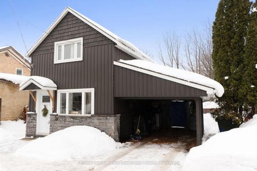 523 Mill St, Neustadt, ON, N0G2M0 | Card Image