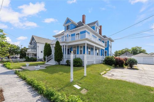 1-1536 Cranston St, Cranston, RI, 02920-5264 | Card Image