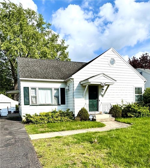 00 Roosevelt Rd "Common Space", East Rochester, NY, 14445 | Card Image