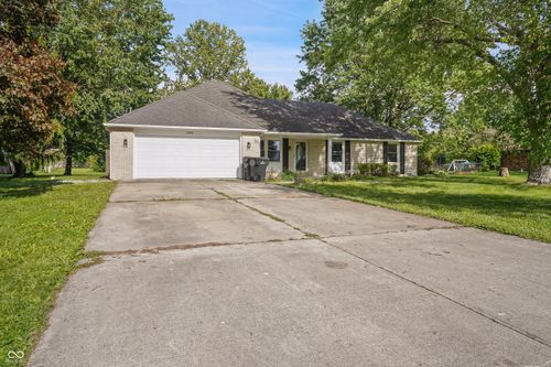6856 N Sagebrush Ave, Alexandria, IN, 46001-8858 | Card Image