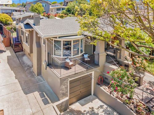 1005 Peralta Ave, Albany, CA, 94706-2401 | Card Image