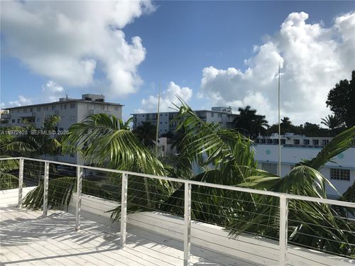 apt-206-1600 Euclid Ave, Miami Beach, FL, 33139-7755 | Card Image