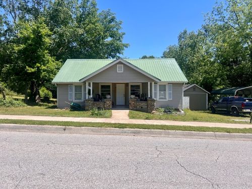 504 N College St, Huntsville, AR, 72740-7068 | Card Image