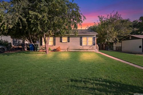 139 Cravens Ave, San Antonio, TX, 78223-1826 | Card Image