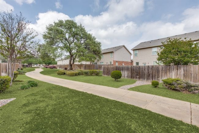 33 Verde Ranch Loop, Townhouse with 3 bedrooms, 3 bathrooms and 2 parking in Leander TX | Image 23