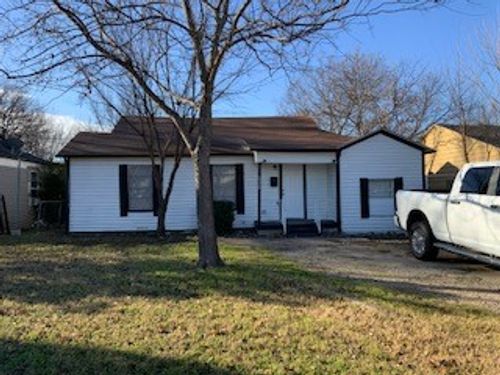 3328 Lynnfield Dr, Fort Worth, TX, 76103-3029 | Card Image