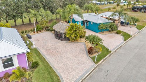 3239 Red Tail Hawk Dr, POLK CITY, FL, 33868-5314 | Card Image