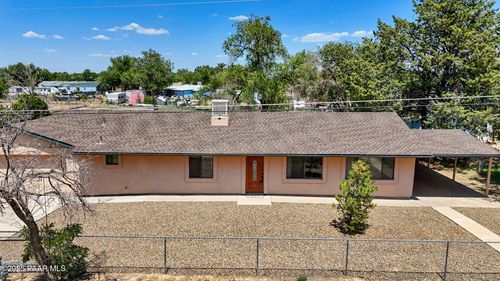 1120 Sierra Vista Dr, Chino Valley, AZ, 86323-6491 | Card Image