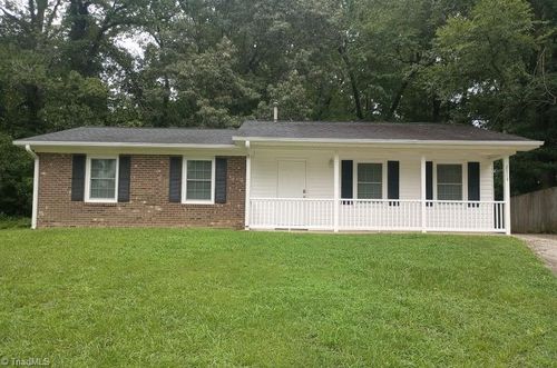 2713 Ernest St, High Point, NC, 27263-2217 | Card Image