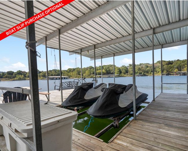 Table Rock Lakefront Home Boat Slip | Image 45