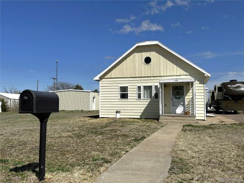 716 Pawnee Ave, Flagler, CO, 80815-9285 | Card Image
