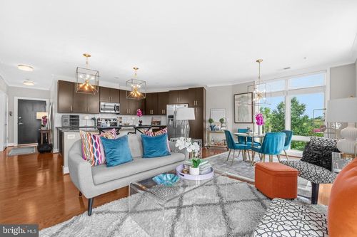 401-915 N Patrick St, ALEXANDRIA, VA, 22314-6451 | Card Image