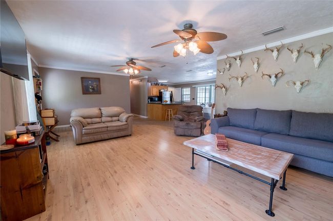 5876 Sw 52 Nd Ter, House other with 4 bedrooms, 2 bathrooms and null parking in LAKE BUTLER FL | Image 8