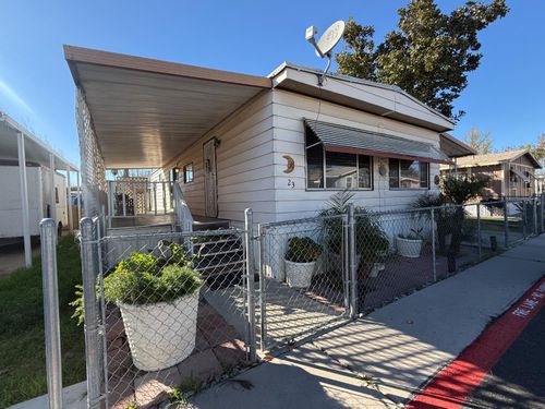 23-220 S Madera Avenue, Kerman, CA, 93630 | Card Image