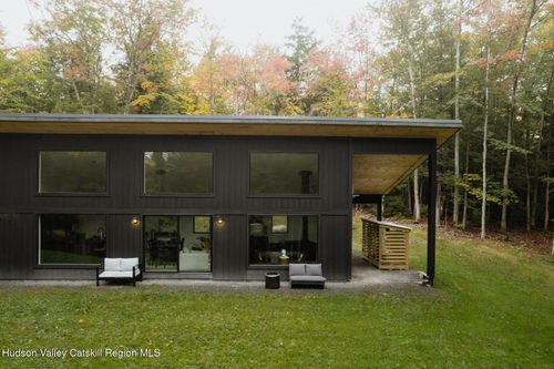 252 County Route 25, Haines Falls, NY, 12436 | Card Image