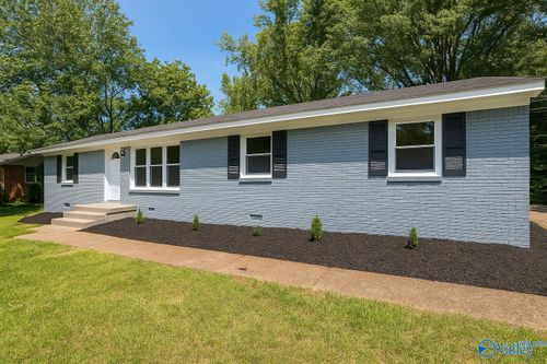 2206 Norris Rd Nw, Huntsville, AL, 35810-2260 | Card Image