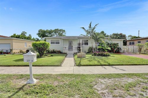 18010 Nw 6th Ave, Miami Gardens, FL, 33169-4333 | Card Image