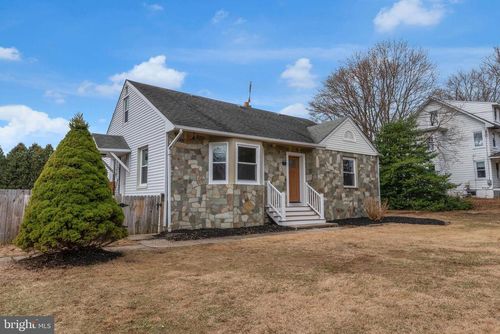 75 Reeder Ave, LAWRENCE TOWNSHIP, NJ, 08648-2912 | Card Image