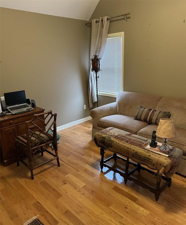Smallest Bedroom w/Cathedral Ceilings | Image 35
