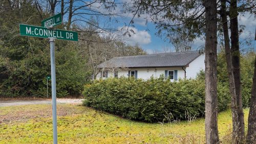 4 Jarrell Lane, Kincardine, ON, N2Z2X6 | Card Image