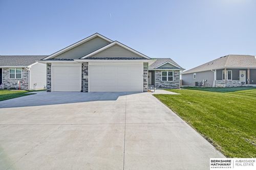 716 Ash St, Greenwood, NE, 68366-2552 | Card Image