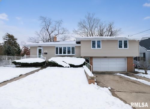 508 Eldridge St, Washington, IL, 61571-2723 | Card Image