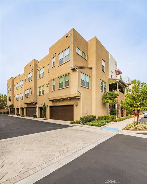 5720 Spring St, Buena Park, CA, 90621-4736 | Card Image