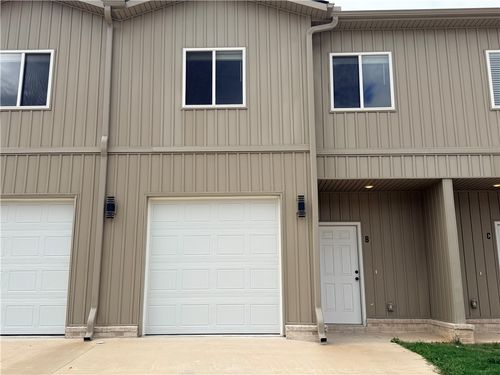 b-1902 Azlin Pl, Siloam Springs, AR, 72761-3296 | Card Image