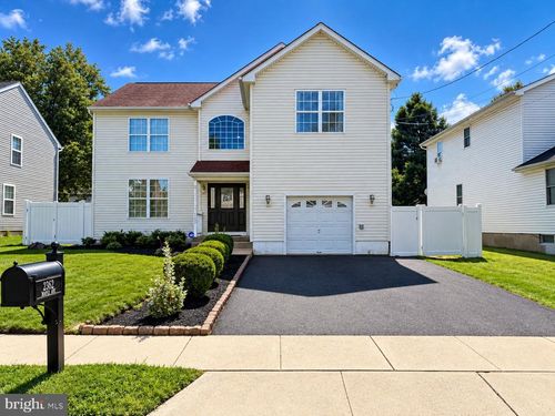 2362 Maple Ave, CROYDON, PA, 19021-5114 | Card Image