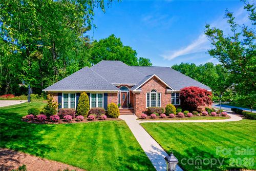 1188 Fawn Ridge Rd Nw, Concord, NC, 28027-9015 | Card Image