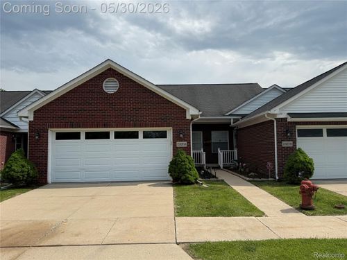 110-23263 Pinewood Dr, Taylor, MI, 48180-3384 | Card Image