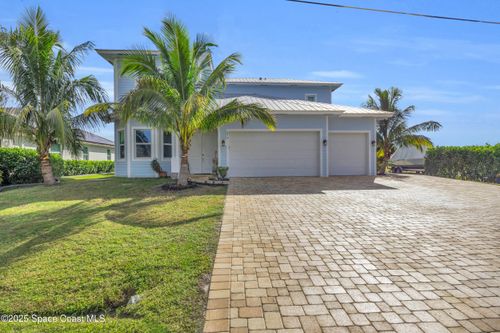 379 Sw South Quick Cir, Port St Lucie, FL, 34953-7641 | Card Image