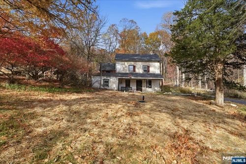 358 Fairview Ave, Long Valley, NJ, 07853-3258 | Card Image