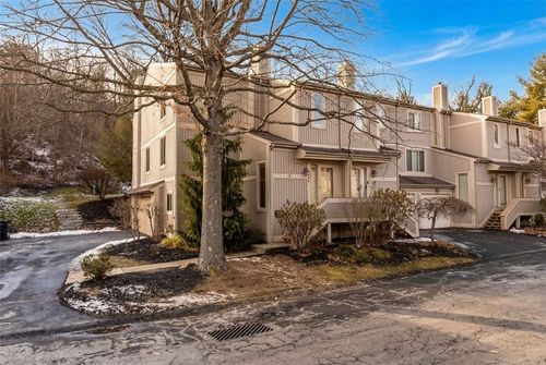 1548 Pineview Dr, Upper St Clair, PA, 15241-3204 | Card Image