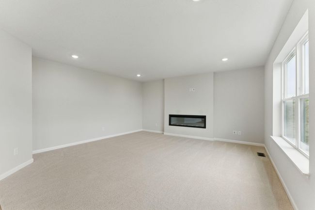 Family Room | Image 13