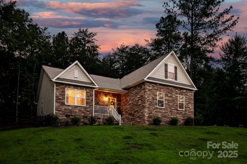 1367 Ron Whicker Dr, Catawba, NC, 28609-9063 | Card Image