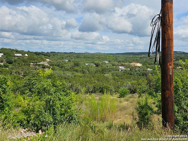 639 Hillside Dr, Home with 0 bedrooms, 0 bathrooms and null parking in Spring Branch TX | Image 6