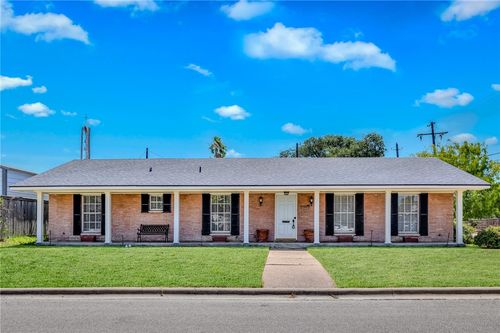 3401 Floyd St, Corpus Christi, TX, 78411-1425 | Card Image