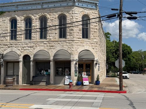 200 Ne Barnard St, Glen Rose, TX, 76043-4801 | Card Image