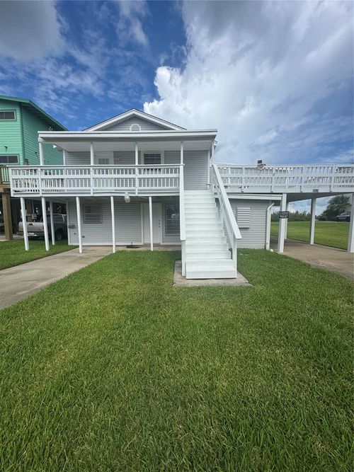 9620 Teichman Rd, Galveston, TX, 77554-9140 | Card Image