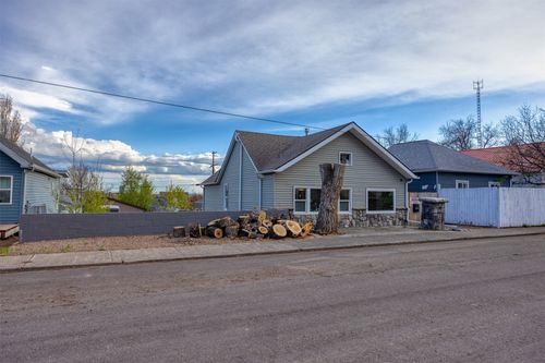 1524 Colorado Ave, Black Eagle, MT, 59414-1006 | Card Image