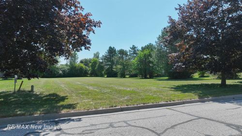 VL Maplewoods Drive West Drive, Saginaw Charter Township, MI, 48603 | Card Image