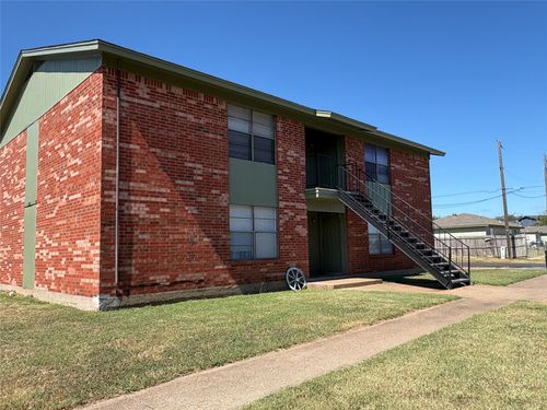 d-1714 Short St, Cleburne, TX, 76033-7145 | Card Image