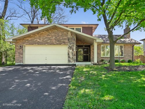 5721 Vial Pkwy, La Grange Highlands, IL, 60525-3741 | Card Image