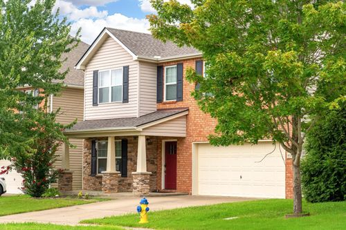 612 Pemberton Dr, Lebanon, TN, 37087-7652 | Card Image