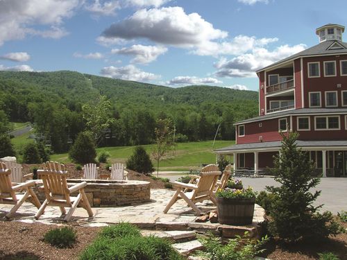 211/213 Qtr. I I Jackson Gore Inn, Ludlow, VT, 05149 | Card Image