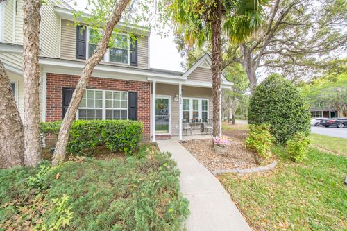 8106 Shadow Oak Dr, North Charleston, SC, 29406-9577 | Card Image