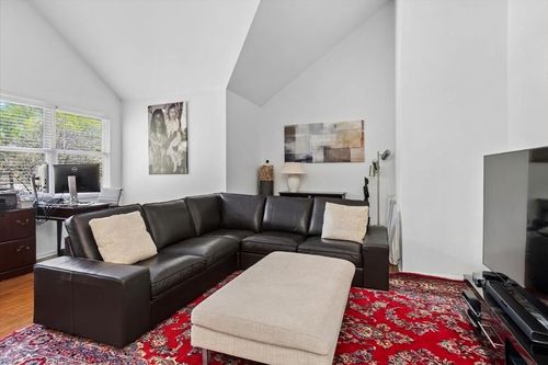 628 Windham Ln, Naperville, IL, 60563-3277 | Card Image
