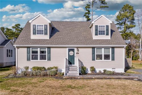 37323 Doubloon Dr, GREENBACKVILLE, VA, 23356-3024 | Card Image